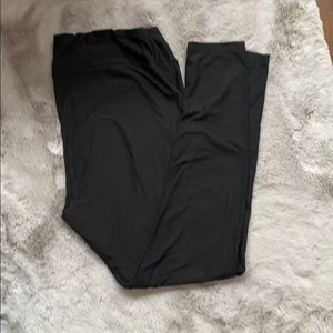 Black LuLaRoe Leggings